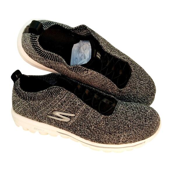 Skechers GO Walk Joy Slip-On Sneakers - Women's Size 7.5 - Picture 1 of 6